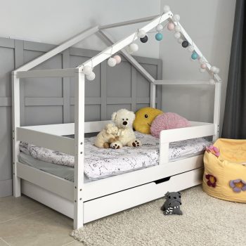   Házikóágy 180×90 cm, long tetővel, classic leesésgátlóval, ágyneműtartóval, fehér színben